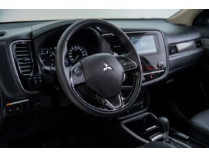 Foto 5 - Mitsubishi Outlander Outlander 3.0 V6 HPE-S 4WD 7L manual