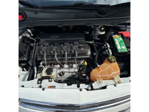 Foto 4 - Chevrolet Onix Onix 1.0 LT SPE/4 manual