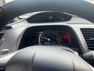 Foto 10 - Honda Civic New Civic EXS 1.8 (Aut) automático