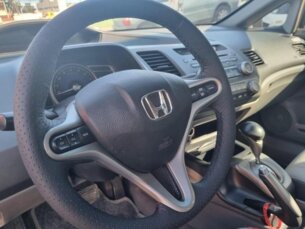 Foto 6 - Honda Civic New Civic LXS 1.8 automático