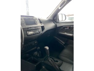 Foto 6 - Toyota Hilux Cabine Dupla Hilux 3.0 TDI 4x4 CD SRV manual
