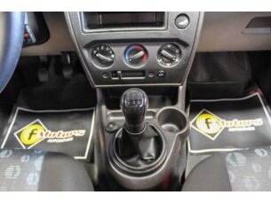 Foto 10 - Ford Fiesta Hatch Fiesta Hatch S Rocam 1.0 (Flex) manual