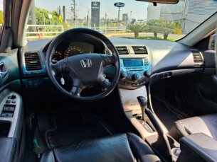 Foto 3 - Honda Accord Accord Sedan EX 3.0 V6 (aut) automático
