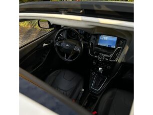 Foto 10 - Ford Focus Hatch Focus Hatch Titanium Plus 2.0 PowerShift automático