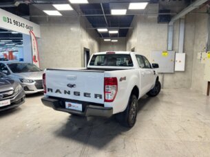 Foto 5 - Ford Ranger (Cabine Dupla) Ranger 2.2 CD XLS 4WD (Aut) automático