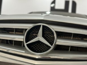 Foto 5 - Mercedes-Benz Classe C C 180 CGI Classic automático