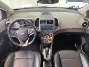 Foto 2 - Chevrolet Sonic Sonic Hatch LTZ (Aut) automático
