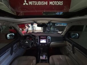 Foto 9 - Mitsubishi Pajero Full Pajero Full 3.2 DI-D 5D HPE 4WD automático
