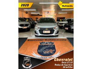 Foto 3 - Chevrolet Onix Onix 1.0 LT (Flex) manual