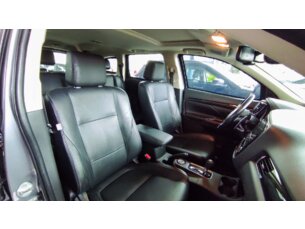 Foto 6 - Mitsubishi Outlander Outlander 2.2 DI-D 4WD (Aut) automático