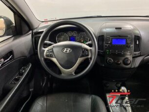 Foto 8 - Hyundai i30 CW i30 CW 2.0i GLS (Aut) automático