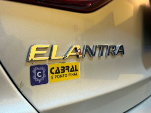 Foto 10 - Hyundai Elantra Elantra 2.0 GLS (Aut) (Flex) automático