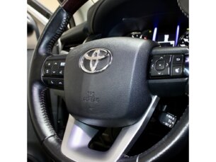 Foto 6 - Toyota SW4 SW4 2.8 TDI SRX 5L 4x4 (Aut) automático