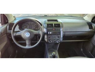 Foto 6 - Volkswagen Polo Polo Hatch. 1.6 8V manual