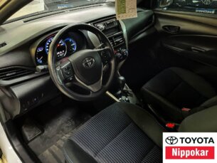 Foto 3 - Toyota Yaris Hatch Yaris 1.3 XL Live CVT automático