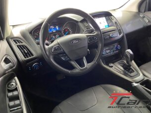 Foto 10 - Ford Focus Sedan Focus Fastback SE 2.0 PowerShift automático
