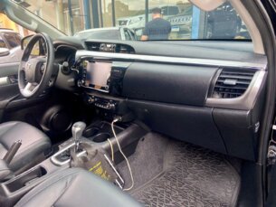 Foto 4 - Toyota Hilux Cabine Dupla Hilux CD GR-S 4.0 V6 4WD manual