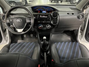 Foto 9 - Toyota Etios Hatch Etios XS 1.5 (Flex) manual