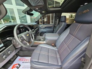 Foto 9 - Chevrolet Silverado Silverado 5.3 High Country CD 4WD automático