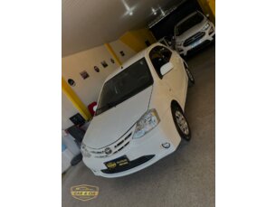 Foto 1 - Toyota Etios Hatch Etios XS 1.3 (Flex) manual