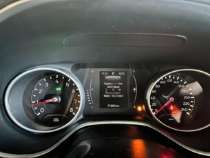 Foto 7 - Jeep Compass Compass 2.0 Sport (Aut) automático