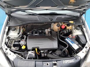 Foto 9 - Renault Clio Sedan Clio Sedan Plug 1.0 16V (flex) manual