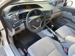 Foto 10 - Honda Civic Civic LXS 1.8 i-VTEC (Flex) manual
