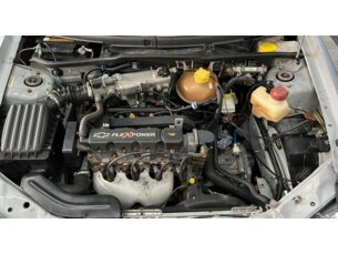 Foto 7 - Chevrolet Classic Corsa Sedan Classic Life 1.0 VHC (Flex) manual