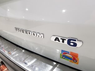 Foto 9 - Fiat Toro Toro Freedom Open Edition 1.8 AT6 4x2 (Flex) automático