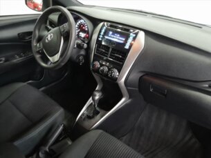 Foto 8 - Toyota Yaris Hatch Yaris 1.3 XL CVT (Flex) automático