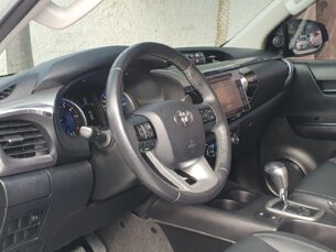Foto 9 - Toyota Hilux Cabine Dupla Hilux 2.7 SRV CD 4x4 (Flex) (Aut) automático