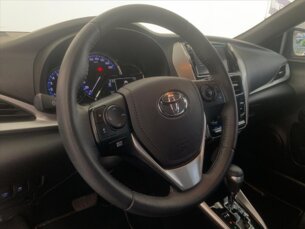 Foto 9 - Toyota Yaris Hatch Yaris 1.5 XS Connect CVT automático