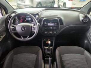 Foto 7 - Renault Captur Captur 1.6 Life CVT (PCD) automático