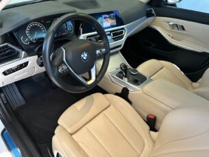 Foto 7 - BMW Série 3 320i Sport automático