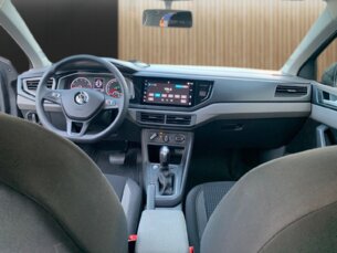 Foto 9 - Volkswagen Polo Polo 1.0 200 TSI Comfortline (Aut) automático