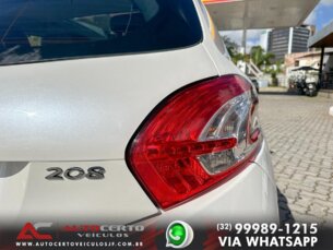 Foto 7 - Peugeot 208 208 1.6 16V Griffe (Flex) automático