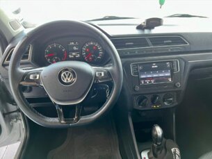 Foto 10 - Volkswagen Voyage Voyage 1.6 (Aut) automático