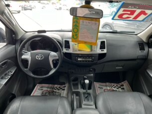 Foto 9 - Toyota Hilux Cabine Dupla Hilux 2.7 SR CD 4x2 (Flex) (Aut) automático