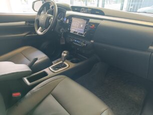Foto 9 - Toyota Hilux Cabine Dupla Hilux 2.7 CD SR (Aut) automático