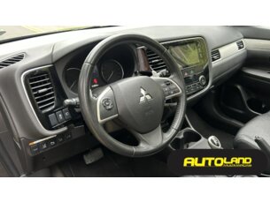 Foto 9 - Mitsubishi Outlander Outlander 2.0 16V PHEV CVT 4WD automático