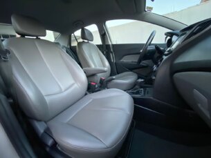 Foto 7 - Hyundai HB20S HB20S 1.6 Premium (Aut) automático