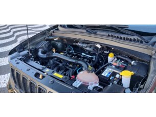 Foto 6 - Jeep Renegade Renegade 1.8 Sport (Aut) automático