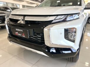 Foto 4 - Mitsubishi L200 Triton L200 Triton Sport 2.4 D HPE-S 4WD (Aut) automático