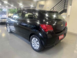 Foto 2 - Chevrolet Onix Onix 1.0 LT SPE/4 manual