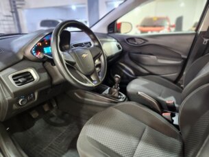 Foto 7 - Chevrolet Onix Onix 1.0 LT SPE/4 manual