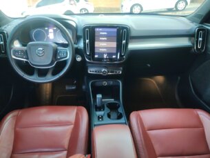Foto 8 - Volvo XC40 XC40 2.0 T5 Momentum automático