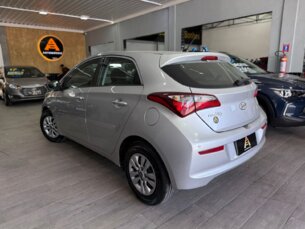 Foto 4 - Hyundai HB20 HB20 1.0 Unique manual