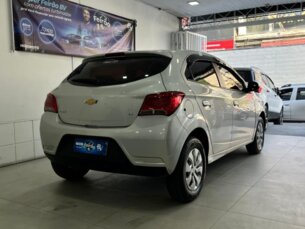 Foto 7 - Chevrolet Onix Onix 1.0 LT SPE/4 manual