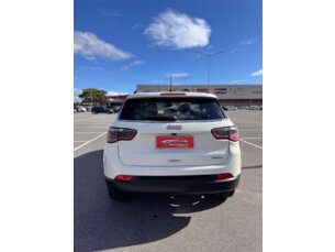 Foto 4 - Jeep Compass Compass 2.0 Longitude (Aut) (Flex) automático
