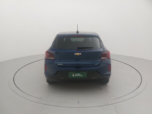 Foto 4 - Chevrolet Onix Onix 1.0 LT manual